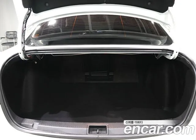 Renault SM3 2018 thumb 5