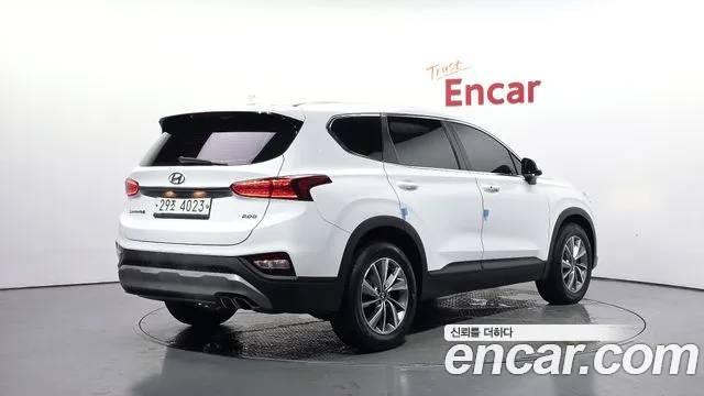 Hyundai Santa Fe 2018 thumb 7