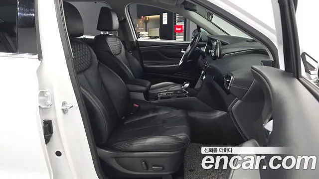 Hyundai Santa Fe 2019 thumb 4
