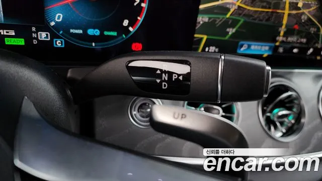 Mercedes-Benz AMG GT 2023 thumb 6