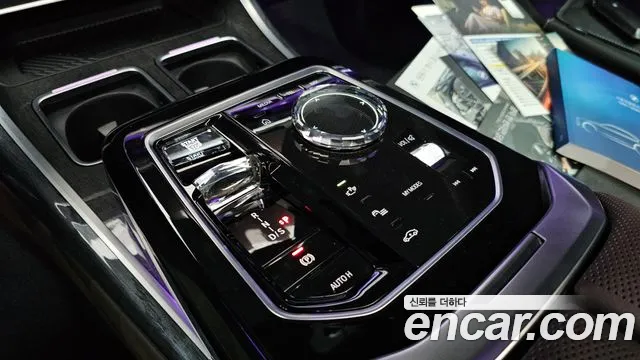 BMW 7 серии 2023 thumb 11