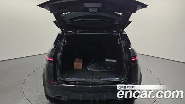Land Rover Range Rover Evoque 2026 thumb 2