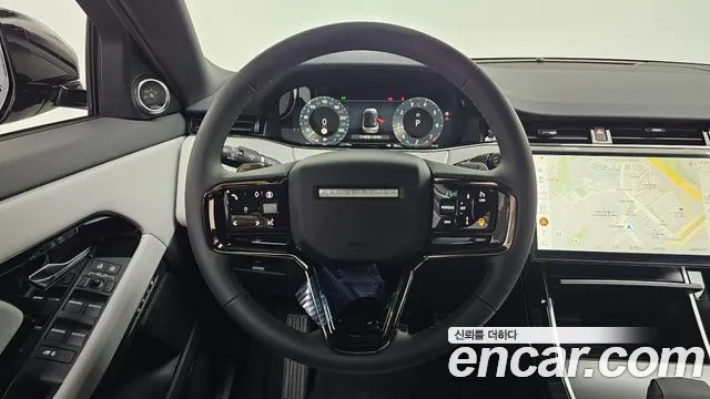 Land Rover Range Rover Evoque 2026 thumb 9