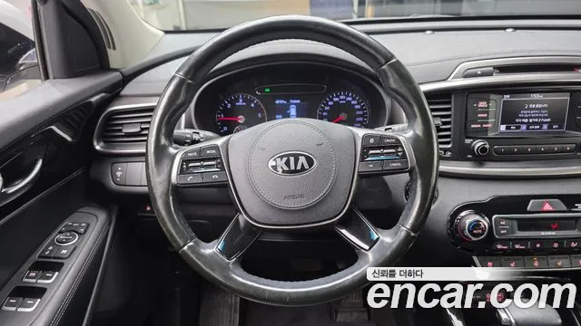 Kia Sorento 2017 thumb 2