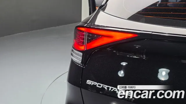 Kia Sportage 2022 thumb 9