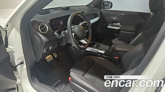 Mercedes-Benz EQB 2025 thumb 9