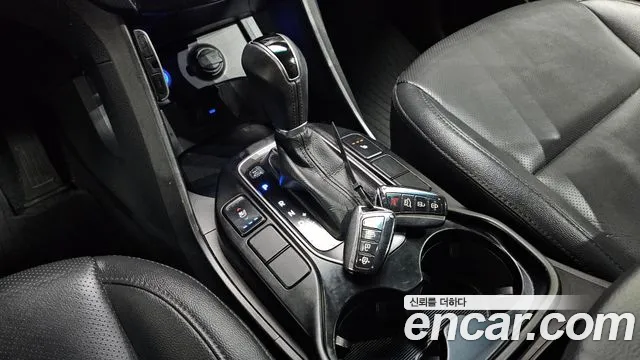 Hyundai Санта Фе 2013 thumb 12