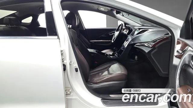 Hyundai Grandeur 2011 thumb 11