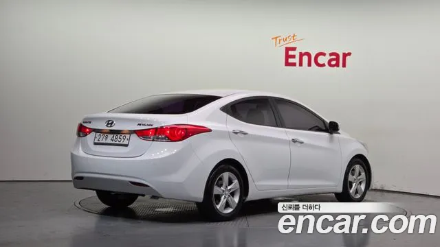 Hyundai Avante 2011 thumb 11