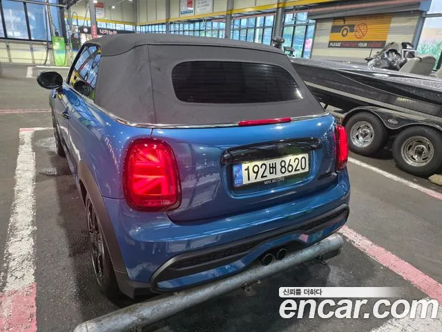 Mini Cooper Convertible 2022 thumb 4