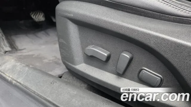 Renault QM6 2017 thumb 5