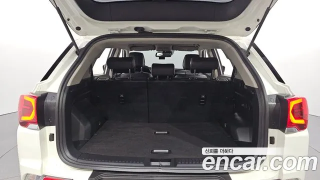 KGM Korando 2022 thumb 10