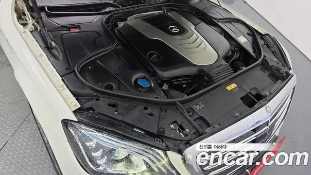 Mercedes-Benz S-Class 2016 thumb 2