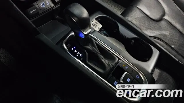 Hyundai Santa Fe 2019 thumb 7
