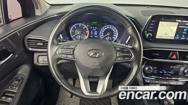 Hyundai Santa Fe 2019 thumb 3