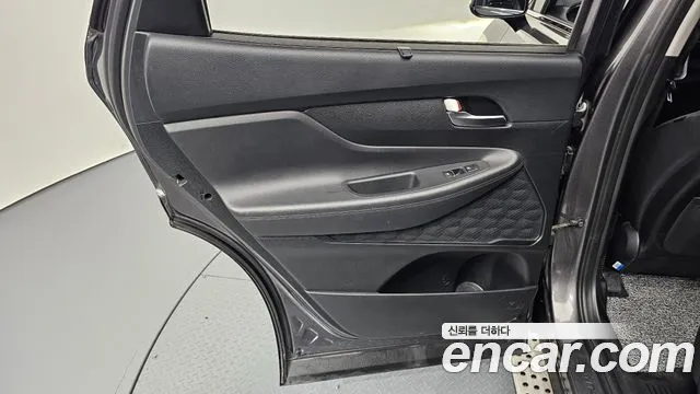 Hyundai Santa Fe 2019 thumb 8