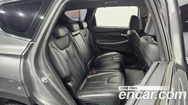 Hyundai Santa Fe 2019 thumb 6