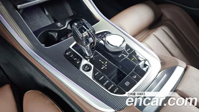 BMW X5 2021 thumb 9