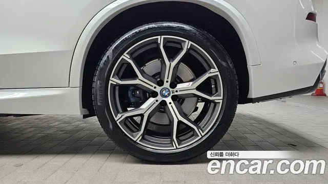 BMW X5 2021 thumb 12