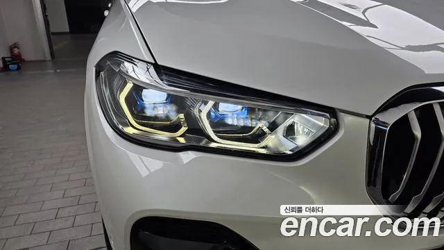 BMW X5 2021 thumb 10