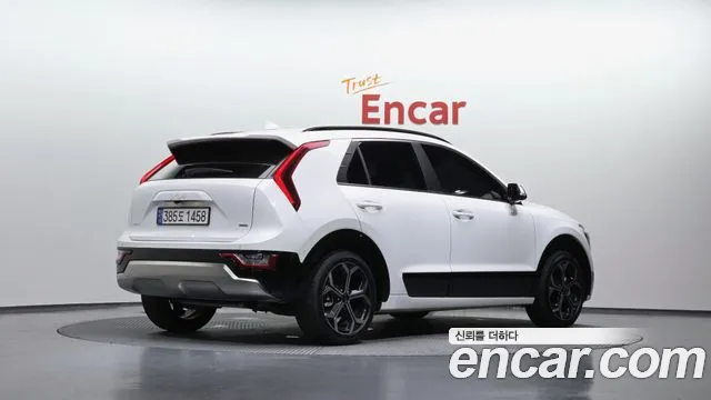 Kia Niro 2024 thumb 3