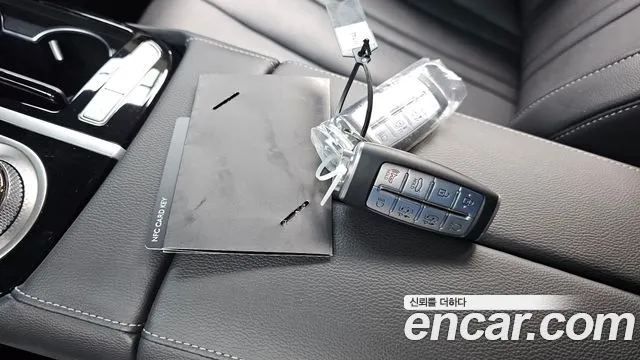 Genesis G80 2021 thumb 10