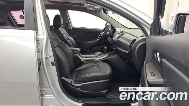 Kia Sportage 2014 thumb 6