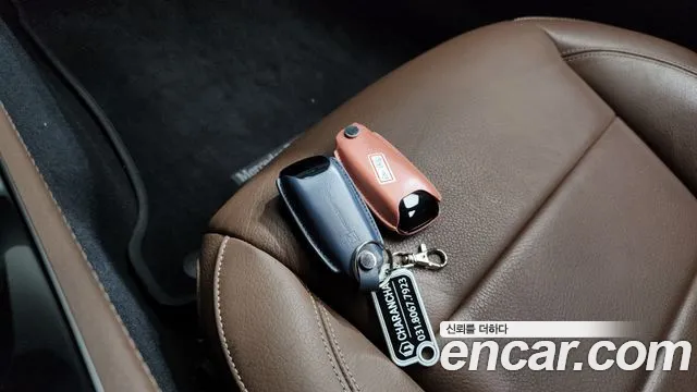 Mercedes-Benz E-Class 2021 thumb 6