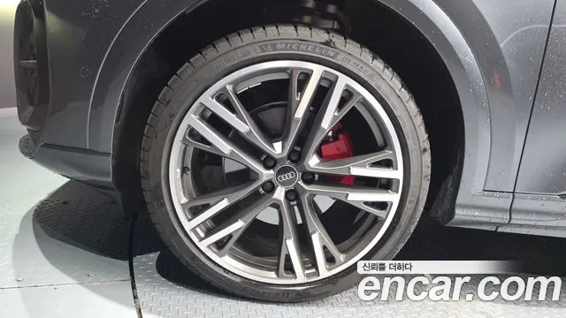 Audi Q5 2025 thumb 5
