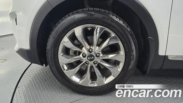 Kia Sorento 2017 thumb 8