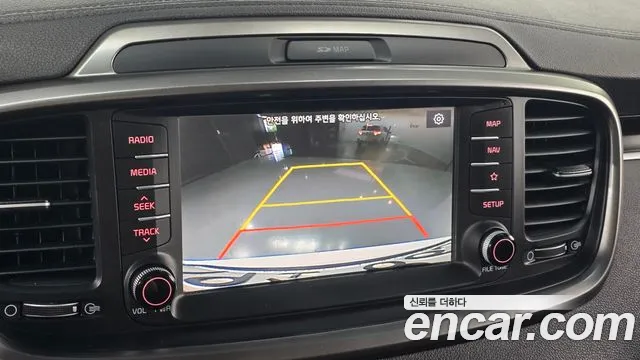 Kia Sorento 2017 thumb 5
