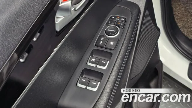 Kia Sorento 2017 thumb 3