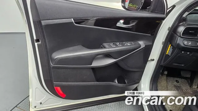 Kia Sorento 2017 thumb 2