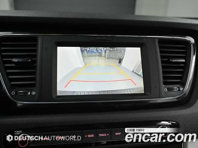 Kia Carnival 2020 thumb 11