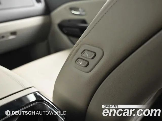 Kia Carnival 2020 thumb 10
