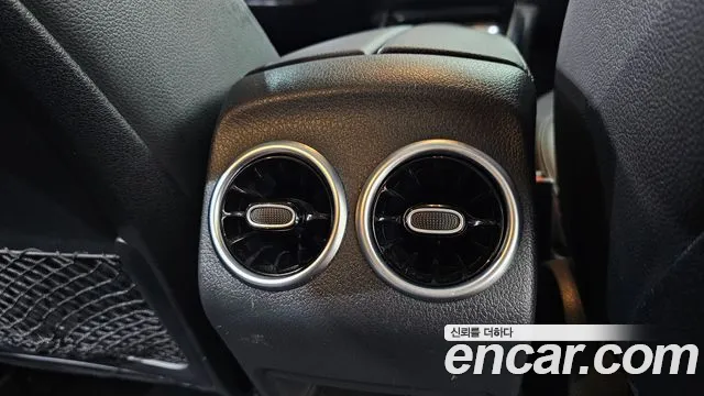 Mercedes-Benz GLB 2022 thumb 3