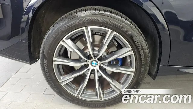 BMW X5 2021 thumb 6