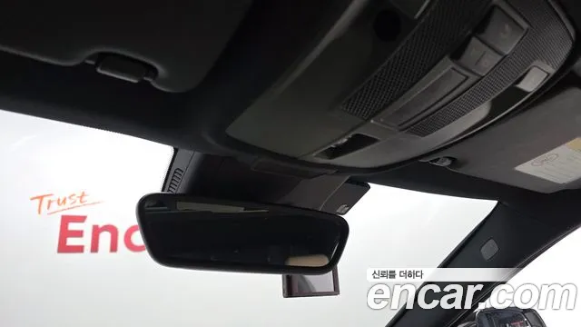 Infiniti QX30 2019 thumb 4
