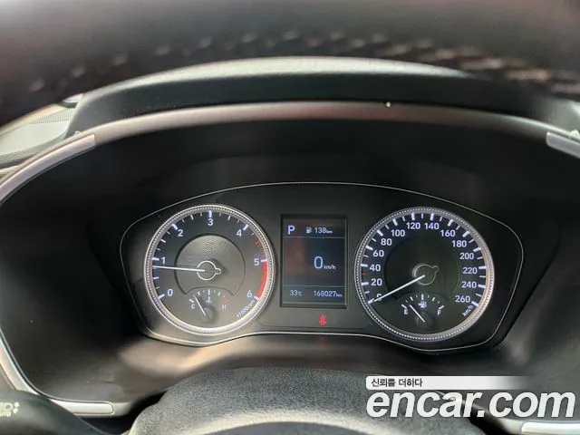 Hyundai Santa Fe 2019 thumb 11