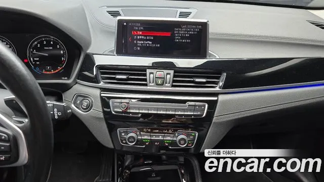 BMW X1 2022 thumb 11
