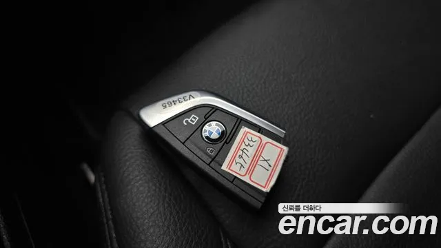 BMW X1 2022 thumb 7