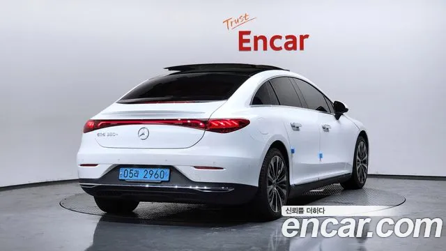 Mercedes-Benz EQE 2023 thumb 2