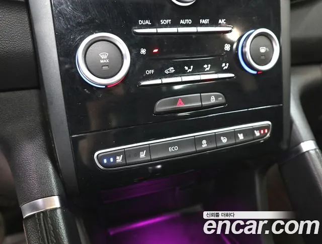 Renault QM6 2017 thumb 10