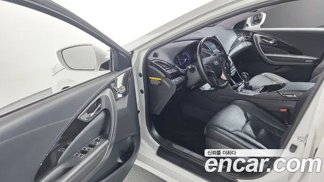 Hyundai Grandeur 2016 thumb 8