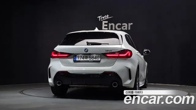BMW 1 серии 2021 thumb 6