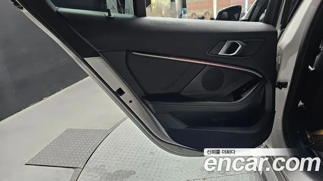 BMW 1 серии 2021 thumb 8