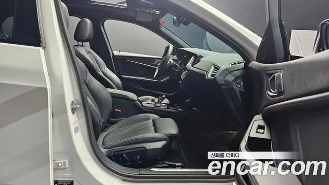 BMW 1 серии 2021 thumb 2