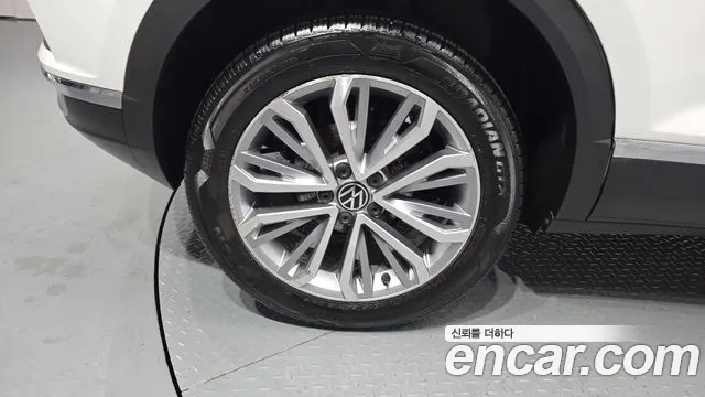 Volkswagen T-Roc 2021 thumb 9