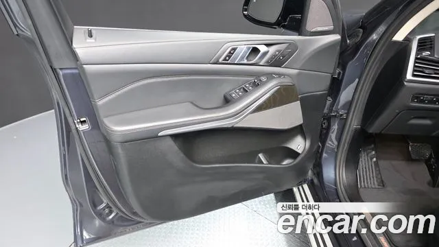 BMW X5 2022 thumb 12
