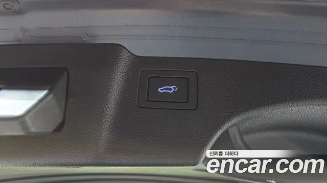 Hyundai Санта Фе 2015 thumb 4